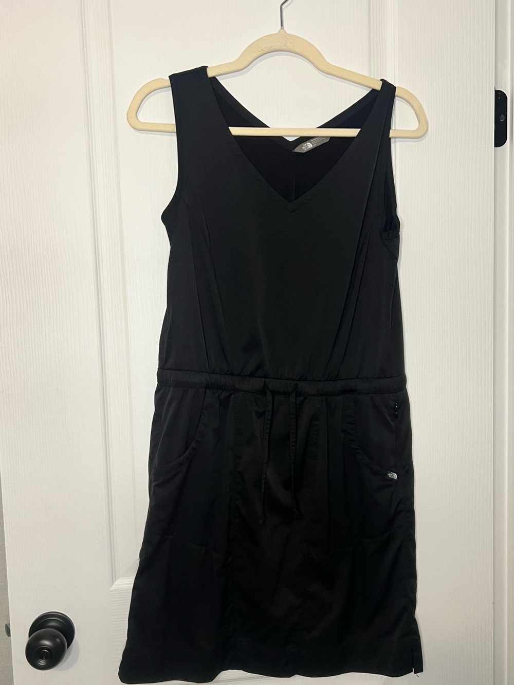 The North Face Dress Sleeveless V-neck Drawstring Waist Black Small
